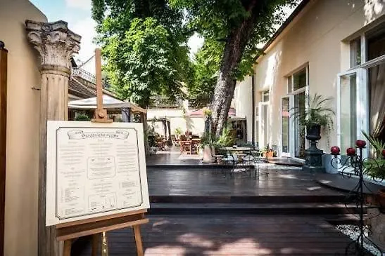 Romantic With Secret Terrace - Old Town *